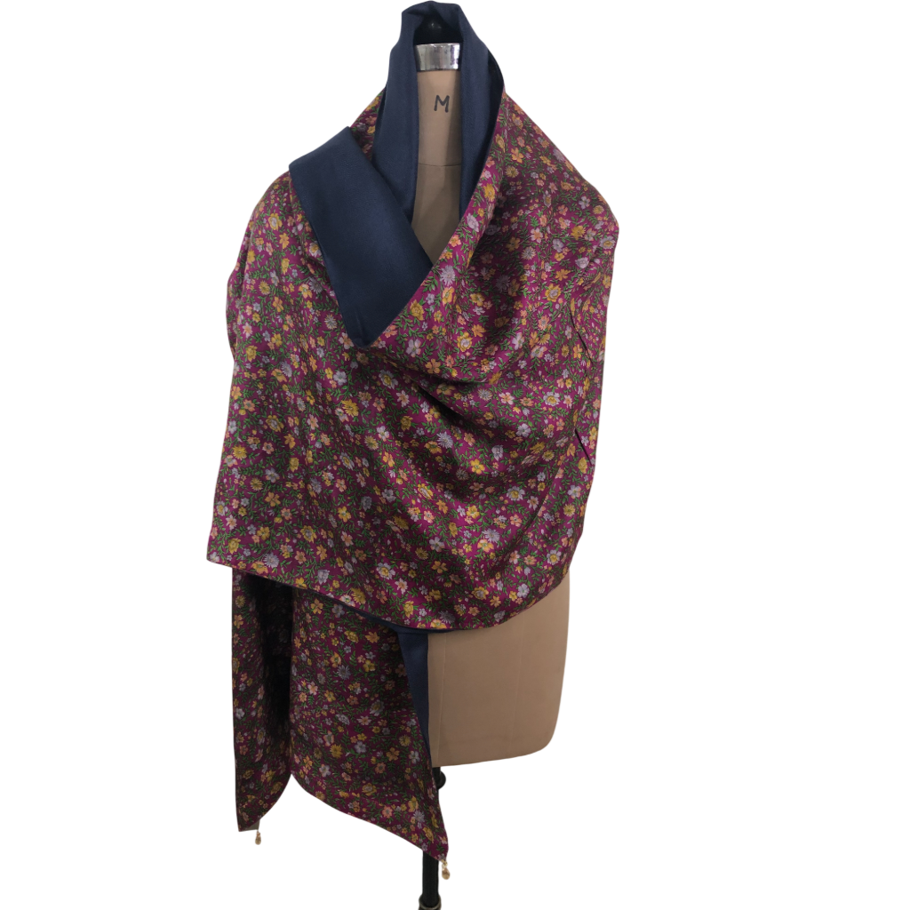 Ayra Reversible Sari Scarf – Handcrafted, Unique & Ethically Made from Upcycled Silks