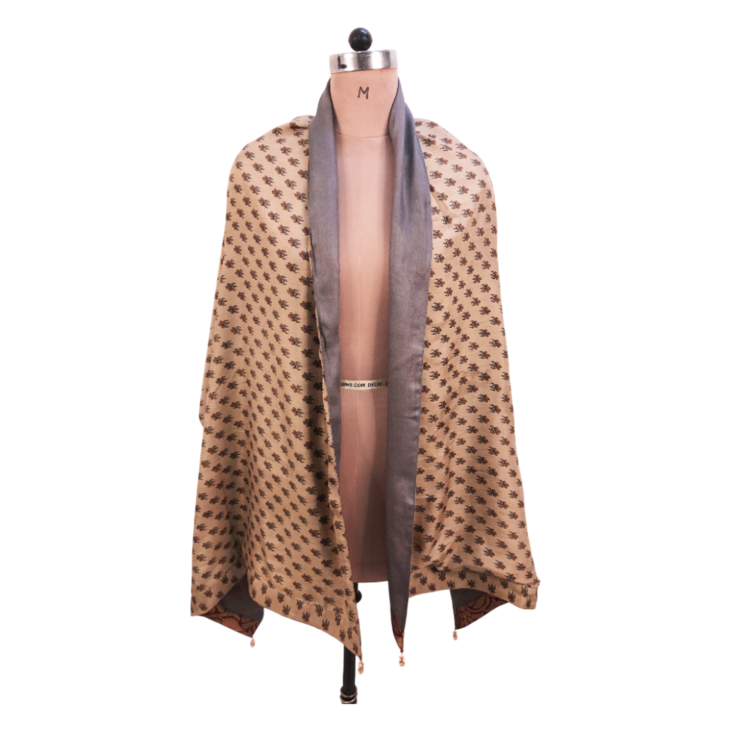 Isha Reversible Sari Scarf – Handcrafted, Unique & Ethically Made from Upcycled Silks