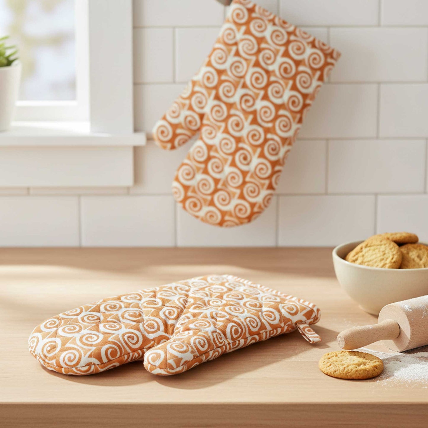 Rust Orange Spiral I Printed Padded Oven Mitt