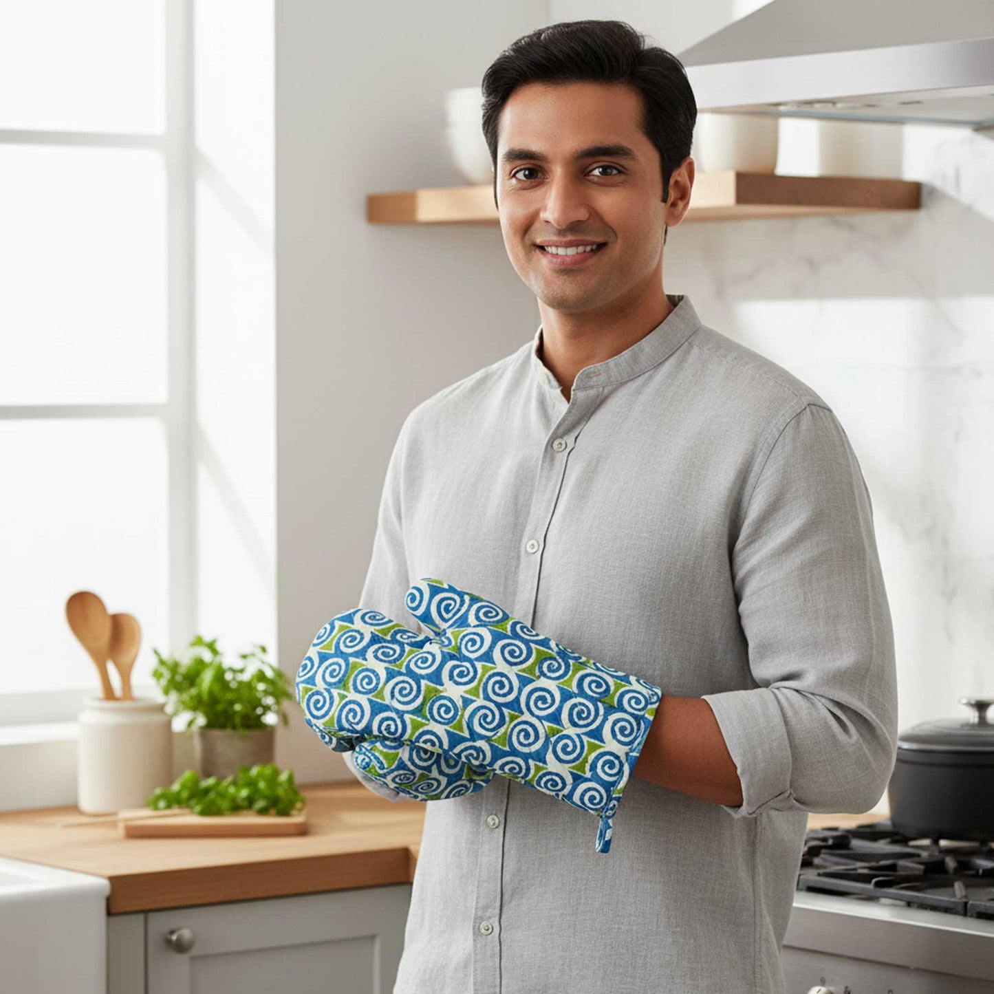 Blue Swirl I Printed Padded Oven Mitt