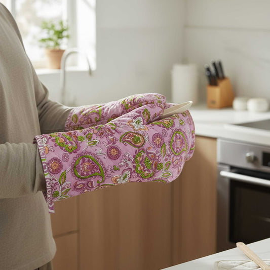 Pink Paisley I Printed Padded Oven Mitt