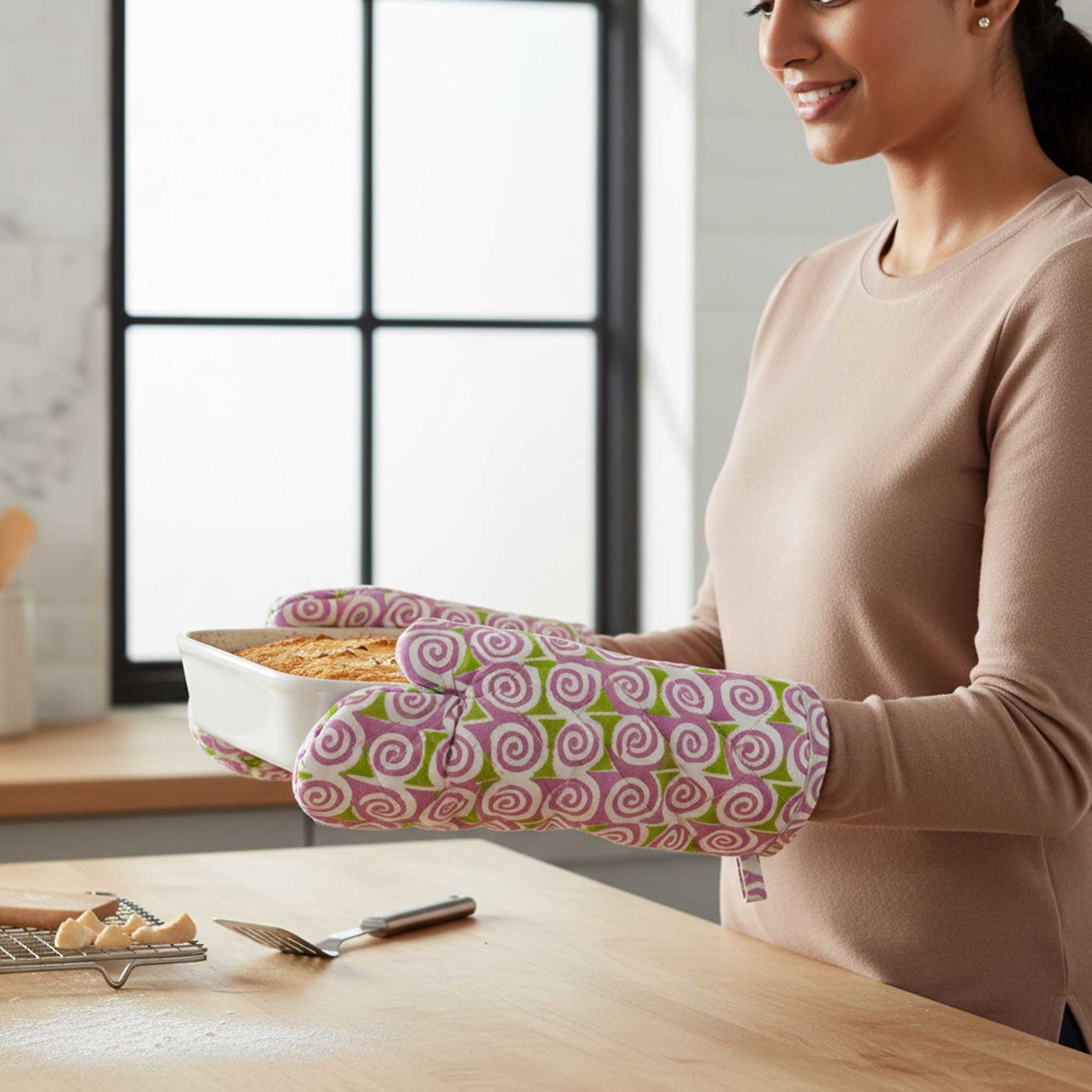 Pink White Swirl I Printed Padded Oven Mitt