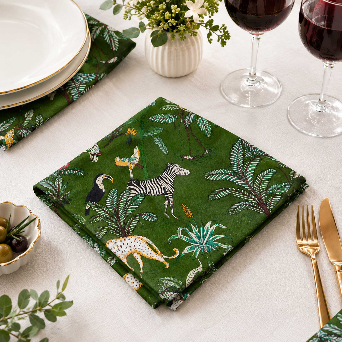 Savanah Jungle Print Cotton Napkin Set of 6 - Green