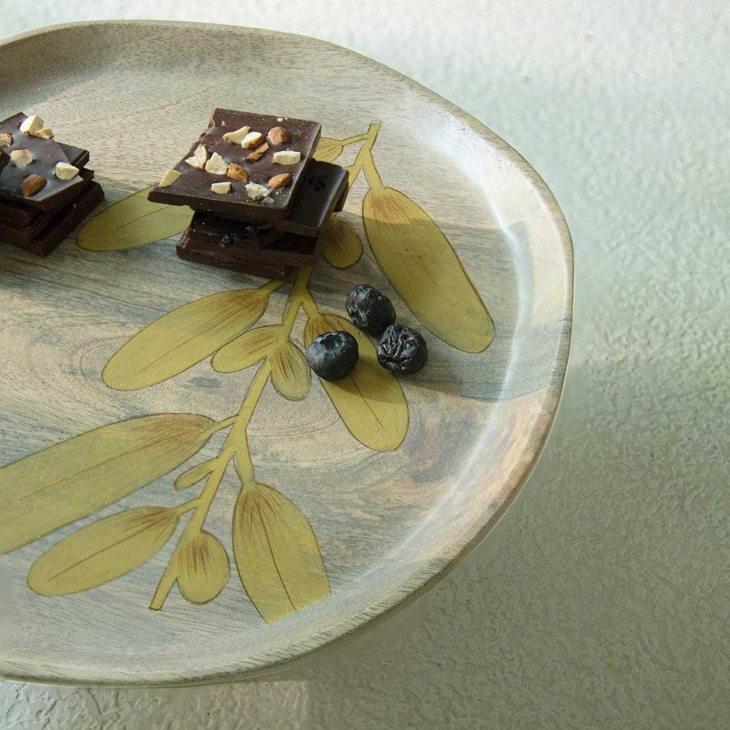 ShastraXellementry Wisteria Yellow Cake Stand